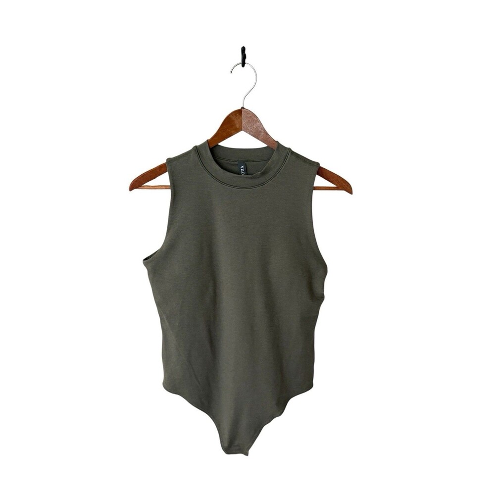 Vuori Halo Mock Sleeveless Bodysuit  Women's Size Large NWT Dark Metal Heather